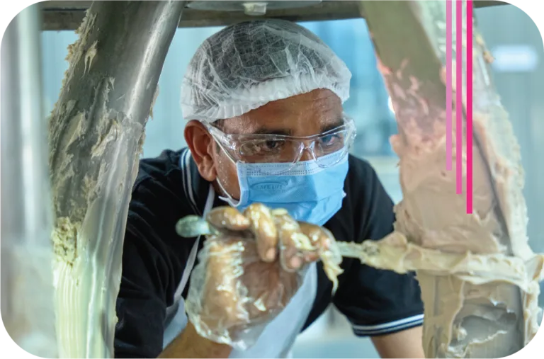 Advanced Manufacturing & Analytical Technologies: We constantly invest in the state of the art leo.